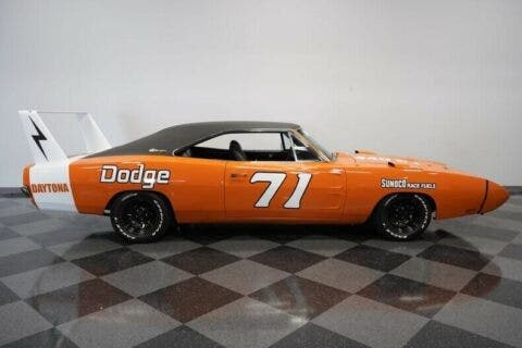 Dodge Charger Daytona Tribute 1970