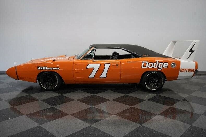 Dodge Charger Daytona Tribute 1970