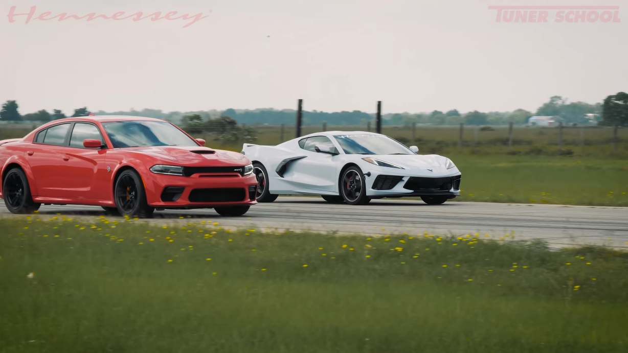 Dodge Charger SRT Hellcat Widebody vs Corvette C8 Hennessey