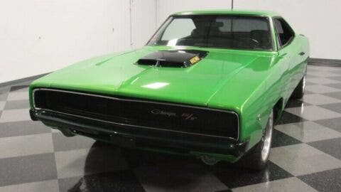 Dodge Charger restomod 1970