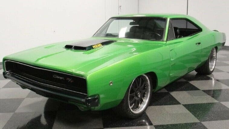 Dodge Charger restomod 1970