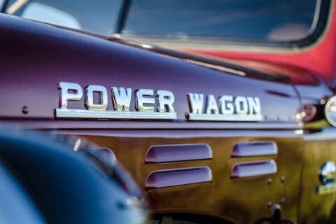 Dodge Power Wagon 1949 restomod