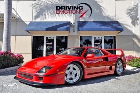 Ferrari F40 311 km