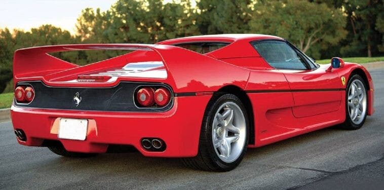 Ferrari F50 moderna render