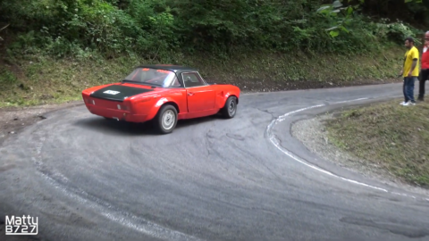 Fiat 124 Abarth 1974 drifting