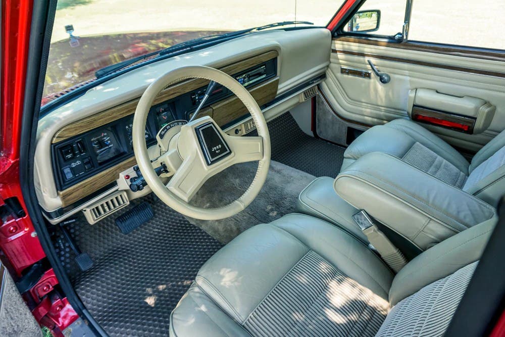 Jeep Grand Wagoneer 1989 Hemi V8