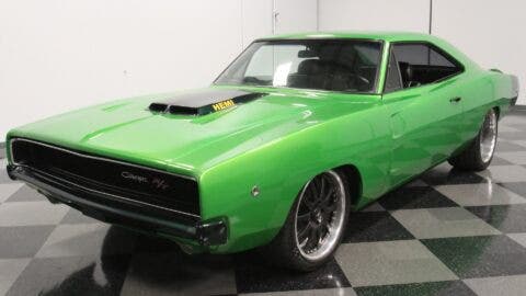 Dodge Charger R/T 1970 restomod