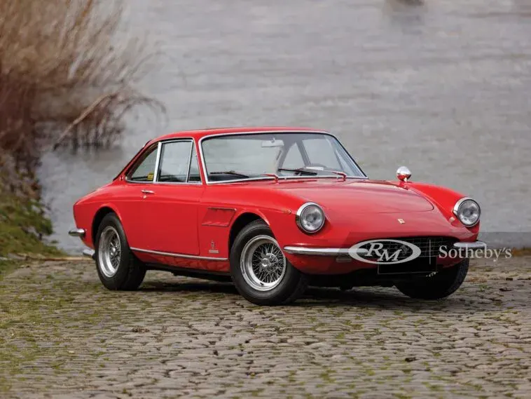 Ferrari 330 GTC 1967 asta