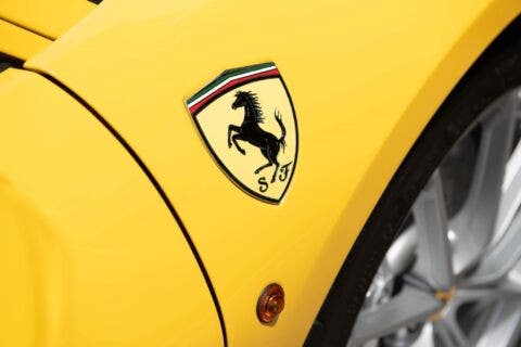 Ferrari 488 Pista Giallo Modena asta
