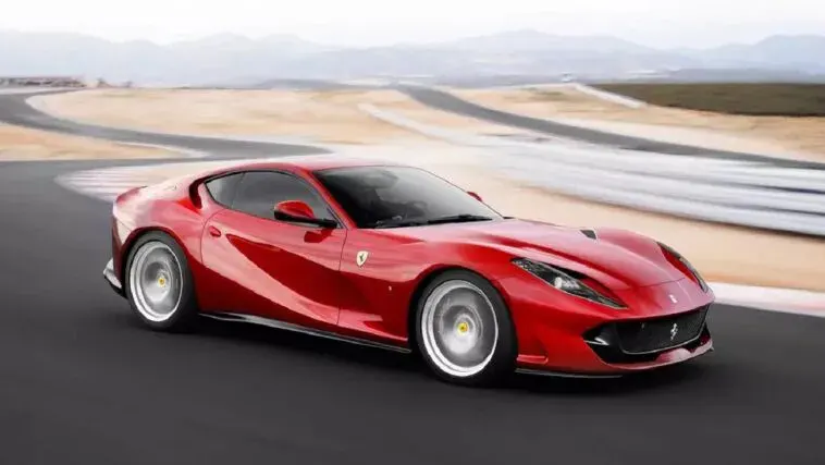 Ferrari 812 Superfast