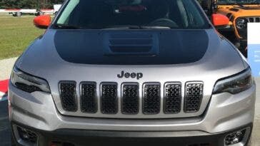 Jeep Cherokee Deserthawk concept