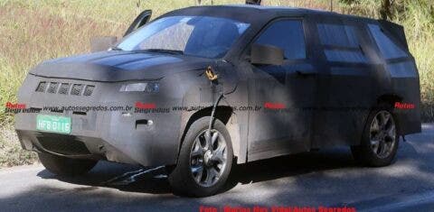 Jeep Grand Compass foto spia