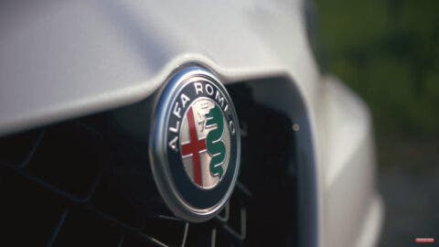 Alfa Romeo Giulia Quadrifoglio 2020 e 2000 GTV Throttle House