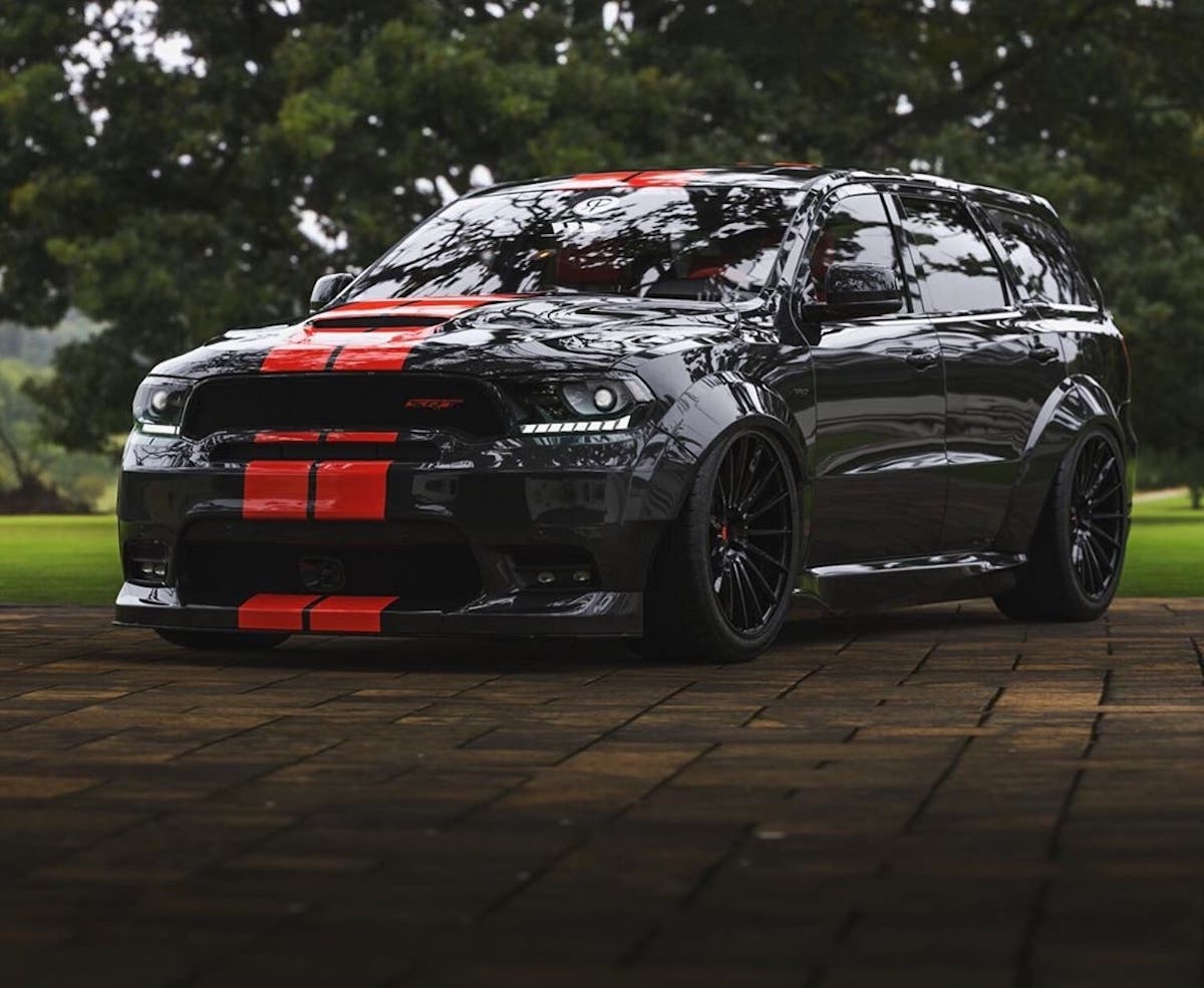 Dodge Durango ecco un body kit che lo rende molto più aggressivo