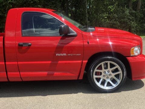 Dodge Ram SRT-10 2004 asta