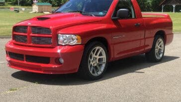 Dodge Ram SRT-10 2004 asta