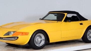 Ferrari 365 GTS/4 Daytona replica