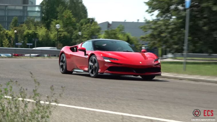 Ferrari SF90 Stradale Maranello