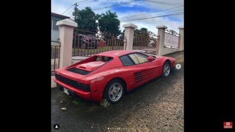 Ferrari Testarossa abbandonata Puerto Rico