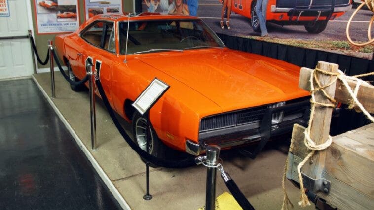 Generale Lee Dodge Charger Volo Auto Museum