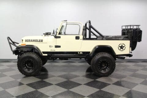 Jeep CJ-8 Scrambler 1982