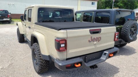 Jeep Gladiator Mojave foto live