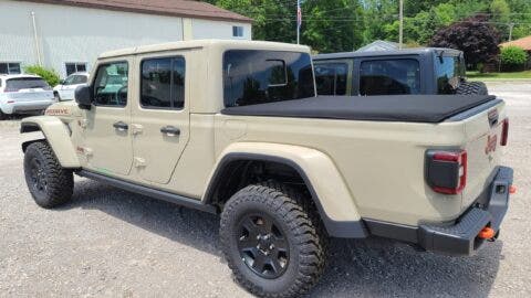 Jeep Gladiator Mojave foto live