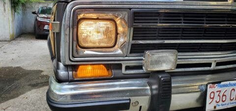 Jeep Grand Wagoneer 1988 asta