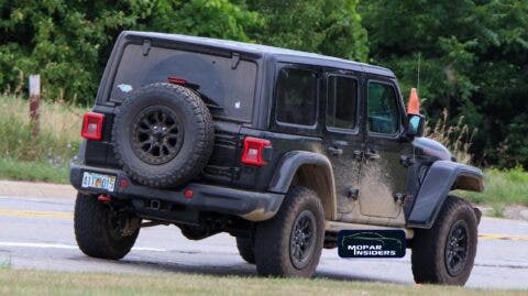 Jeep Wrangler Rubicon 392 secondo prototipo foto spia