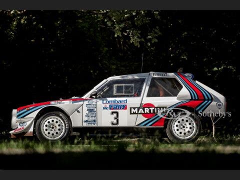 Lancia Delta S4 Rally livrea Martini asta