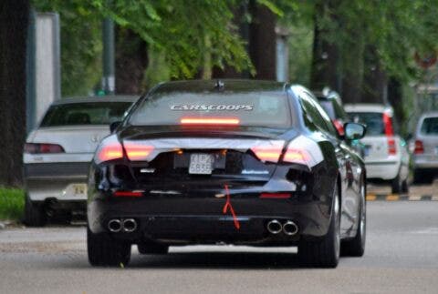 Maserati Quattroporte 2021 ultime foto spia