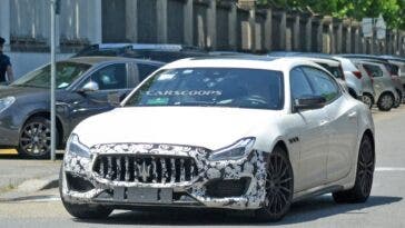 Maserati Quattroporte 2021 ultime foto spia
