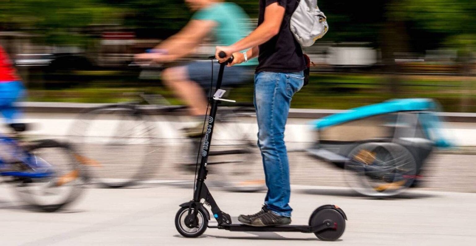 circolare con la bicicletta sul marciapiede sanzione