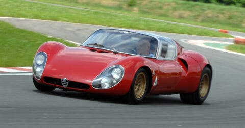 Alfa Romeo 33 Stradale 9