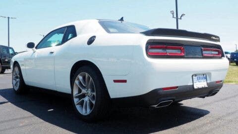 Dodge Challenger 50th Anniversary Commemorative Edition concessionarie