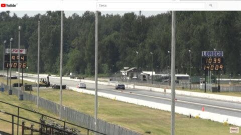 Dodge Challenger SRT Hellcat vs Audi RS3 drag race