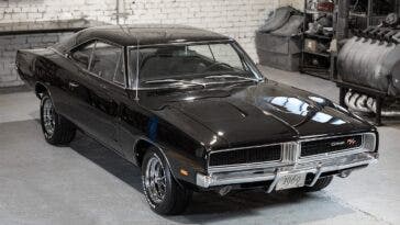 Dodge Charger R/T 1969 restauro