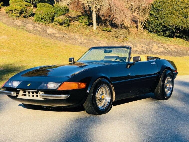 Ferrari 365 GTB/4 Spider 1977 replica