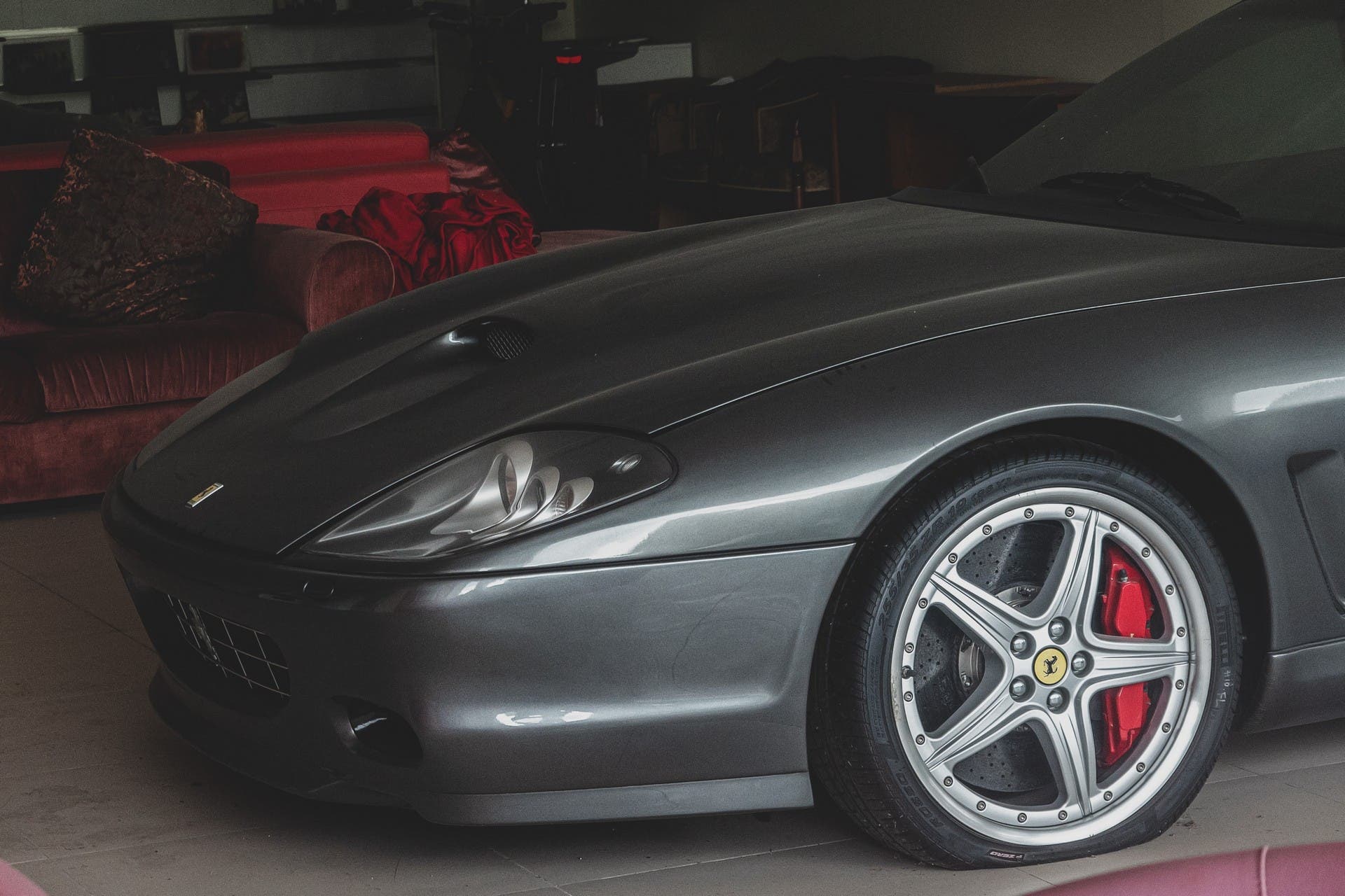 Ferrari 575 Superamerica abandonado