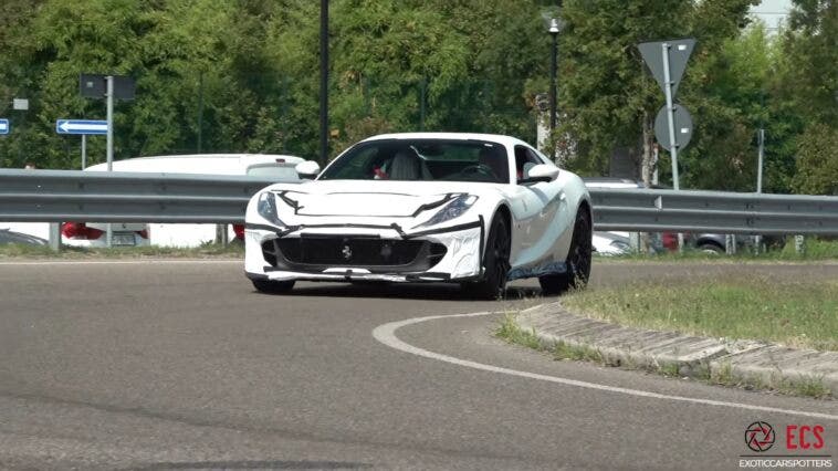 Ferrari 812 GTS foto Maranello