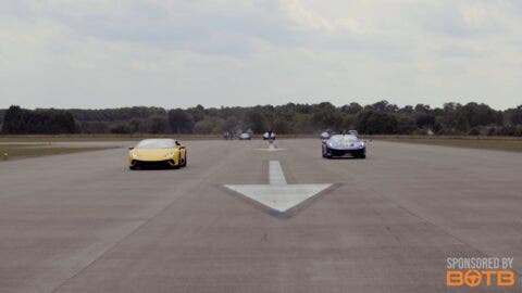 Ferrari 812 Superfast 488 Pista McLaren 720S Huracan drag race