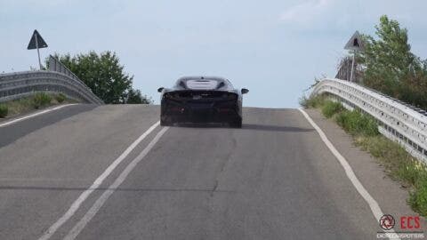 Ferrari F8 Tributo video Maranello