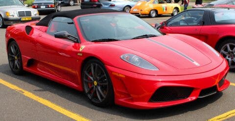 Ferrari Scuderia Spider 16M