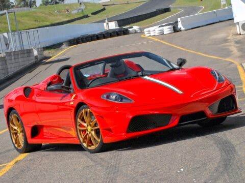 Ferrari Scuderia Spider 16M