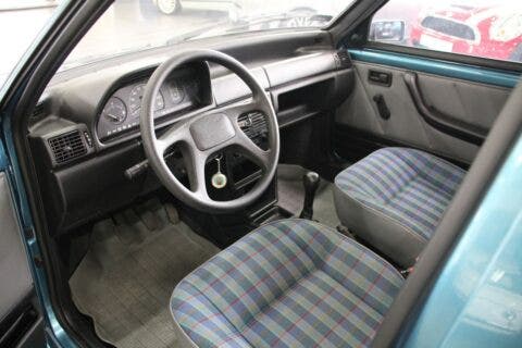 Fiat Uno 1996 900 km