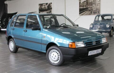 Fiat Uno 1996 900 km