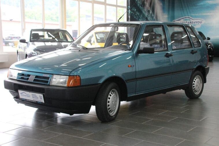 Fiat Uno 1996 900 km