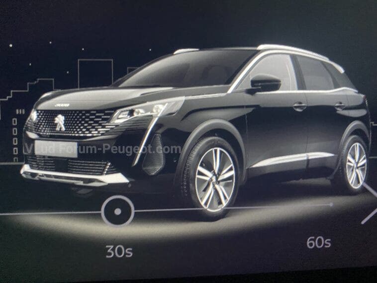 Peugeot 3008 nuovo restyling foto