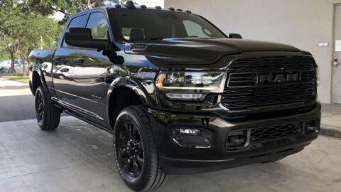 Ram Heavy Duty Limited Black 2020 foto