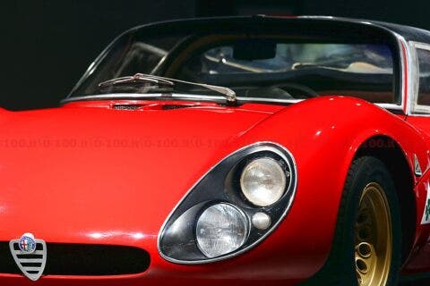 Alfa Romeo 33 Stradale 5